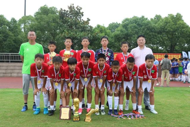 意甲-劳塔罗哲科梅开二度 国际米兰6-0维罗纳